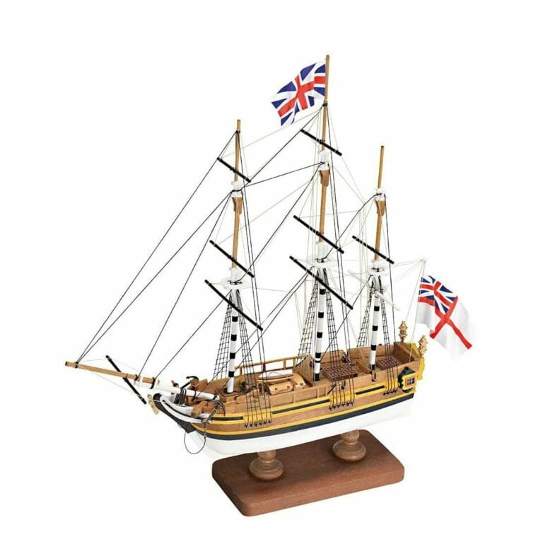 HMS Bounty - Childrens Model Ship Kit-min