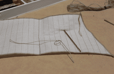 Sådan binder du revlehuller og knuder på modelskibssejl 2